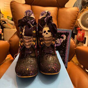 Irregular Choice Womens Ankle Boots Wicked Wings size UK 42 NWT Rare